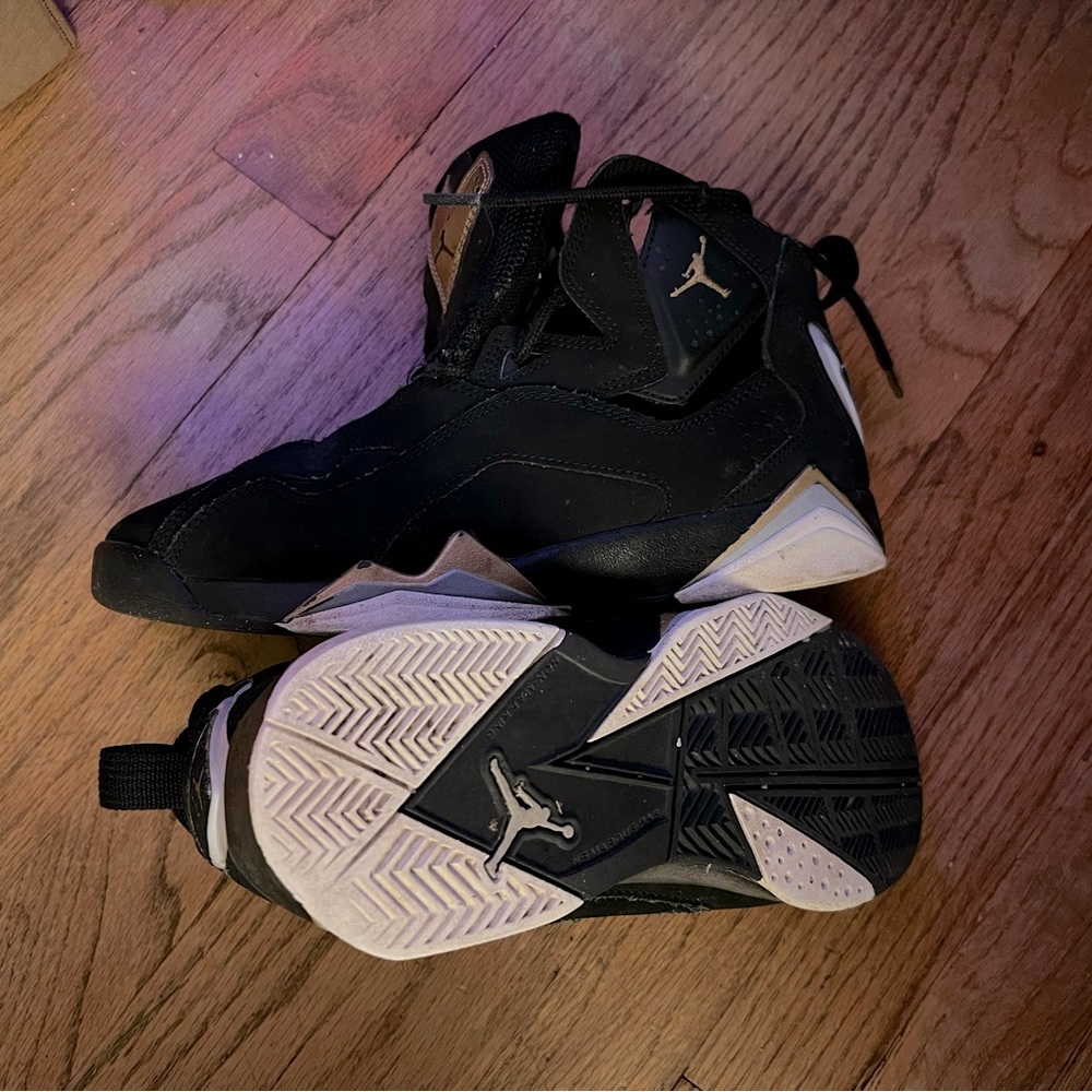Jordan True Flight size 5.5y